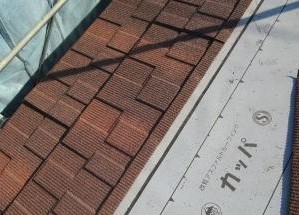 千葉県館山市北条にて  カバー工法による屋根工事